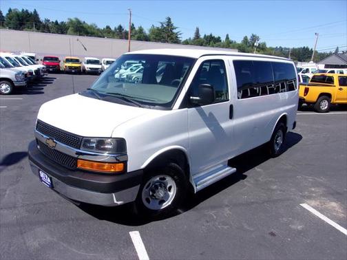 2016 Chevrolet Express 3500 LT