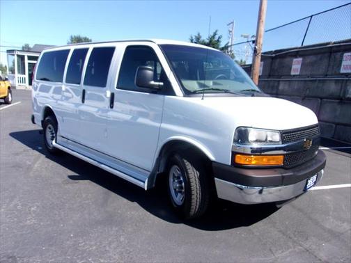 2016 Chevrolet Express 3500 LT
