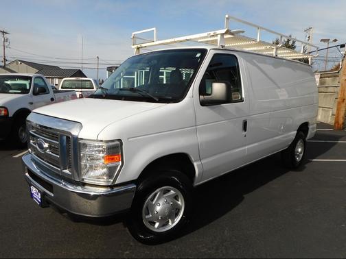 2011 Ford E250 Cargo Van 65 Kmiles NEW TIRES 1 Owner Roof Rack
