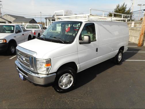 2011 Ford E250 Cargo Van 65 Kmiles NEW TIRES 1 Owner Roof Rack