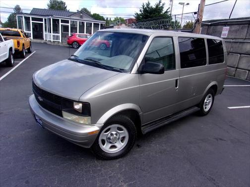 2004 Chevrolet Astro Base