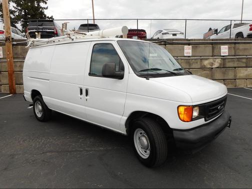 2006 Ford E150 Cargo