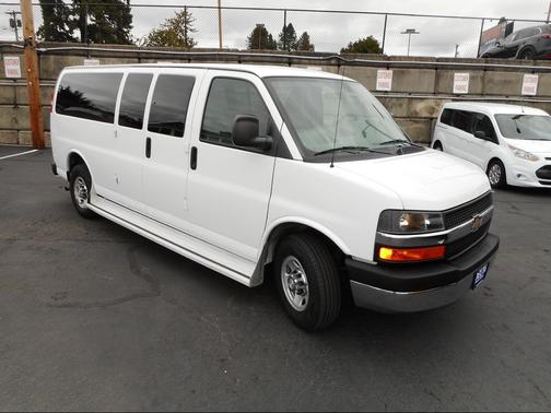 2016 Chevrolet Express 3500 LT