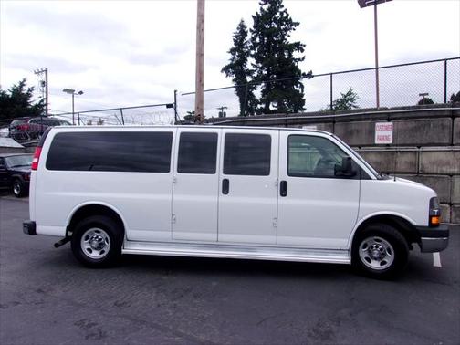 2016 Chevrolet Express 3500 LT