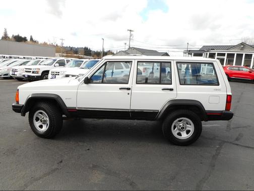 1996 Jeep Cherokee Sport 4WD