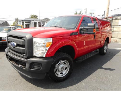 Red 2014 Ford F-250 4WD SuperCab 142 WB 1 Owner NEW TIRES Canopy Tow P