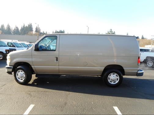 2008 Ford E250 Base