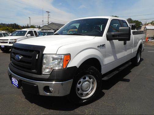 White 2011 Ford F-150 XL