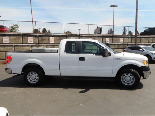 White 2011 Ford F-150 XL