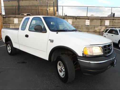 2002 Ford F-150 XL