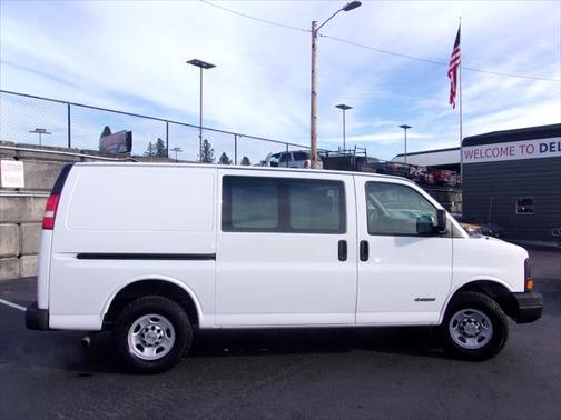 2006 Chevrolet Express 2500 Base