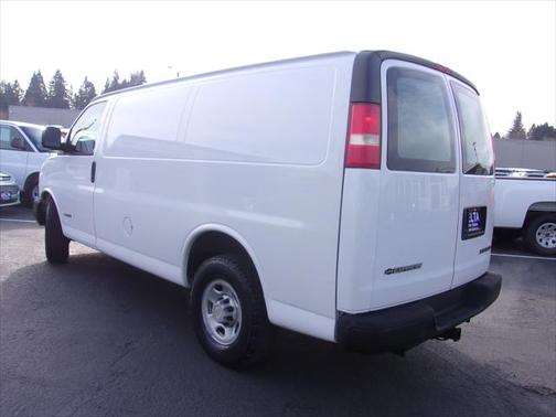 2006 Chevrolet Express 2500 Base