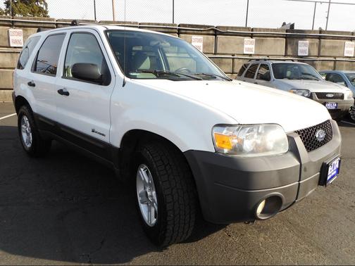 2006 Ford Escape Hybrid Base