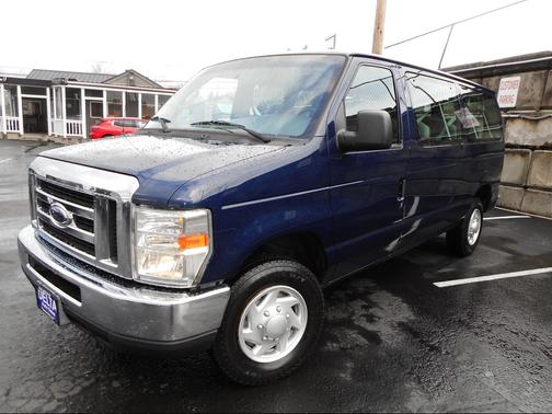 2008 Ford E350 Super Duty Base