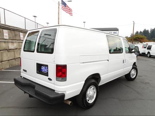 2007 Ford E250 Cargo Van