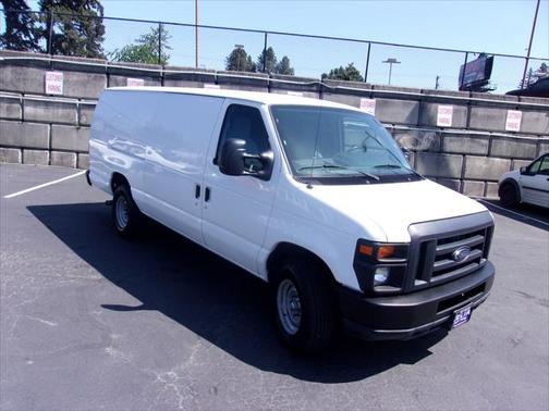 2009 Ford E350 Super Duty Cargo