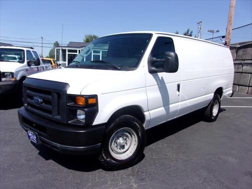 2009 Ford E350 Super Duty Cargo