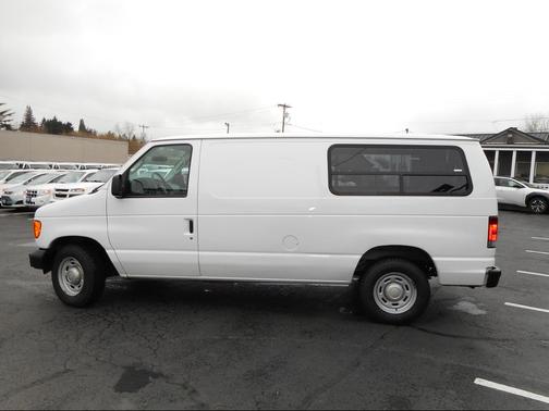 2006 Ford E150 Cargo