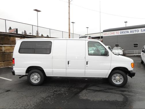 2006 Ford E150 Cargo