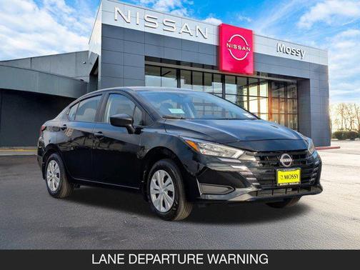 2025 Nissan Versa 1.6 S