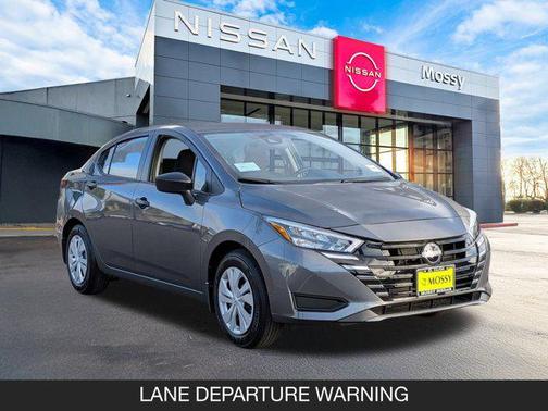 2025 Nissan Versa 1.6 S