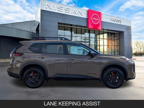 2026 Nissan Rogue Rock Creek