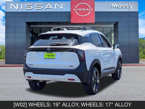 2025 Nissan Kicks SR