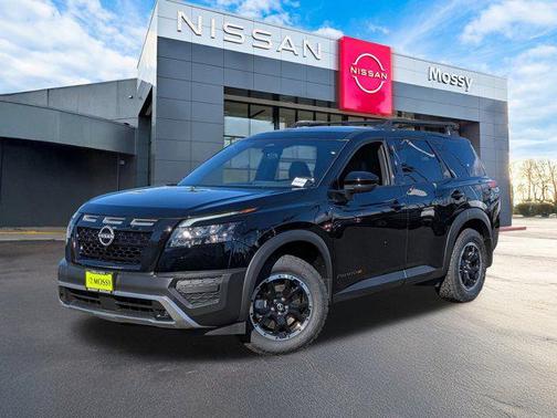 2025 Nissan Pathfinder Rock Creek 4WD