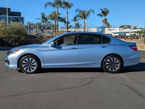 2017 Honda Accord Hybrid EX-L