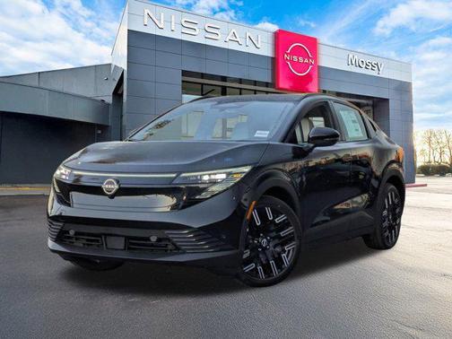 2026 Nissan Leaf PLATINUM+