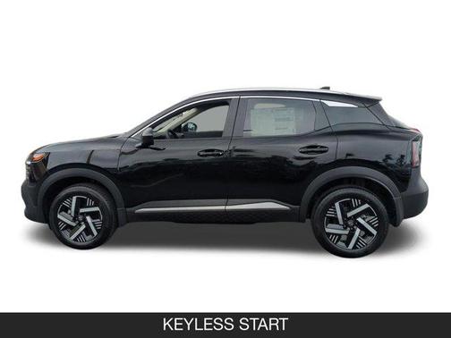 Super Black 2026 Nissan Kicks SV