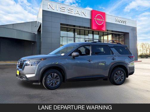 2025 Nissan Pathfinder SV FWD