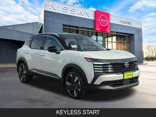 2026 Nissan Kicks SR