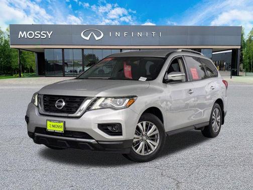 2020 Nissan Pathfinder S 2WD