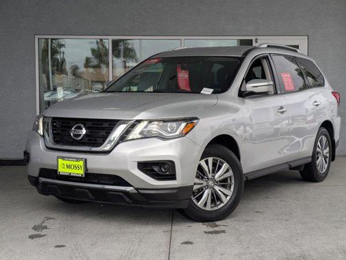 2020 Nissan Pathfinder S 2WD