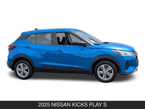 2025 Nissan Kicks S