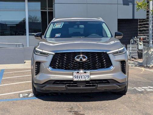2022 INFINITI QX60 Luxe