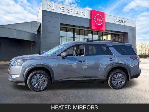 2025 Nissan Pathfinder SV FWD