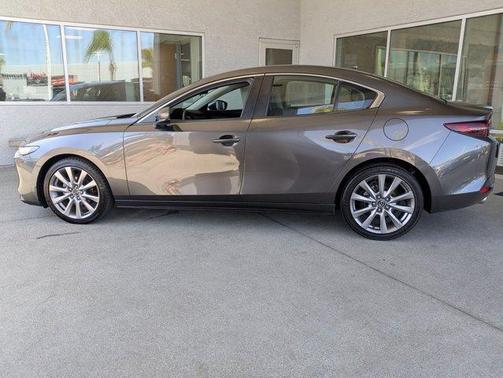 2019 Mazda Mazda3 FWD w/Preferred Package