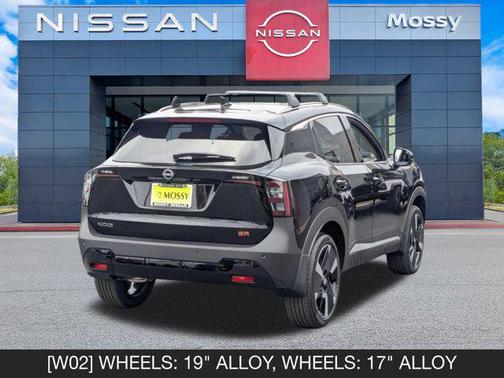 2025 Nissan Kicks SR