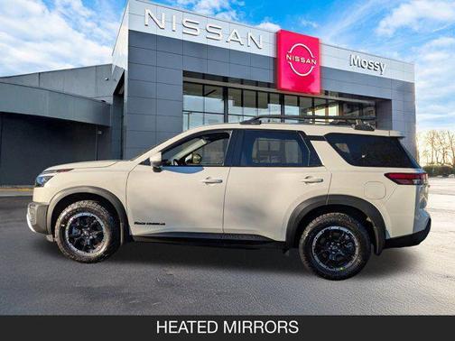2025 Nissan Pathfinder Rock Creek 4WD