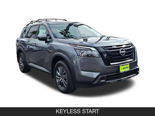 2025 Nissan Pathfinder SV FWD