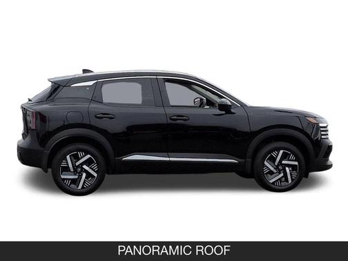 Super Black 2026 Nissan Kicks SV