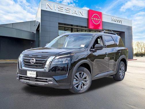 2025 Nissan Pathfinder SV FWD