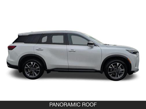 Radiant White 2026 INFINITI QX60 PURE FWD