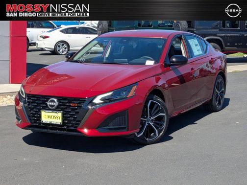 2025 Nissan Altima SR FWD