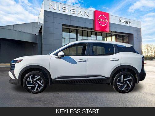 2025 Nissan Kicks SV