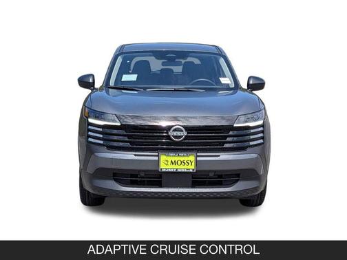 Gun Metallic 2026 Nissan Kicks S