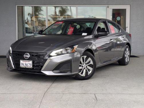 2025 Nissan Altima S FWD
