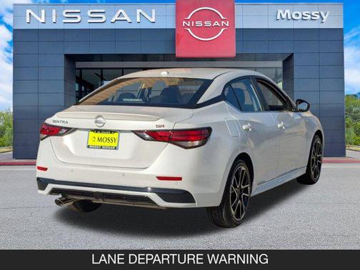 2025 Nissan Sentra SR